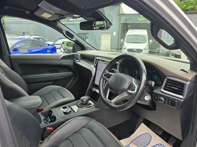 2025 Volkswagen Amarok