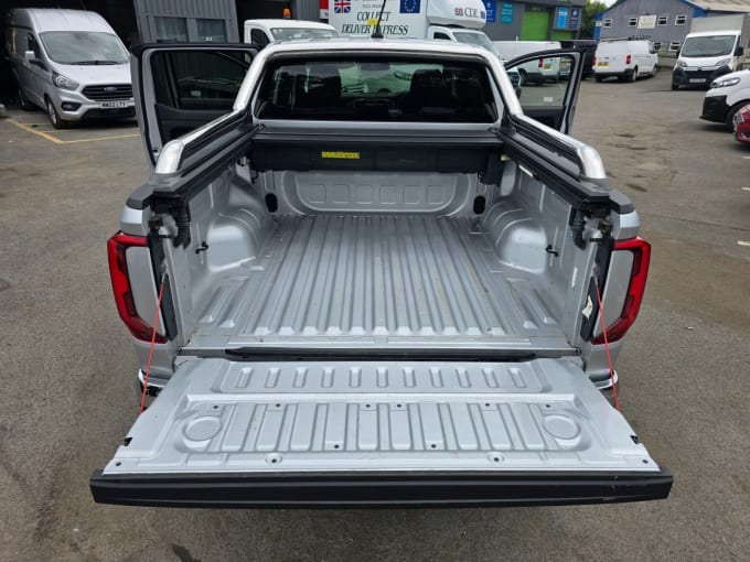 2025 Volkswagen Amarok