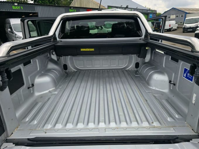 2025 Volkswagen Amarok