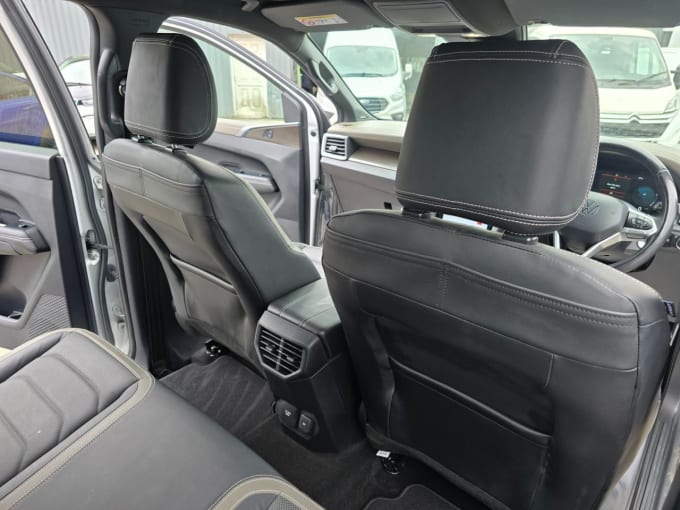 2025 Volkswagen Amarok