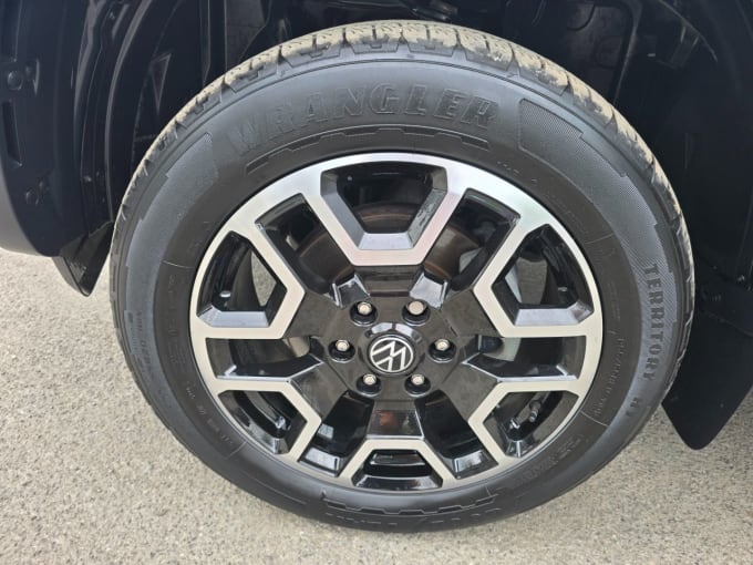 2025 Volkswagen Amarok