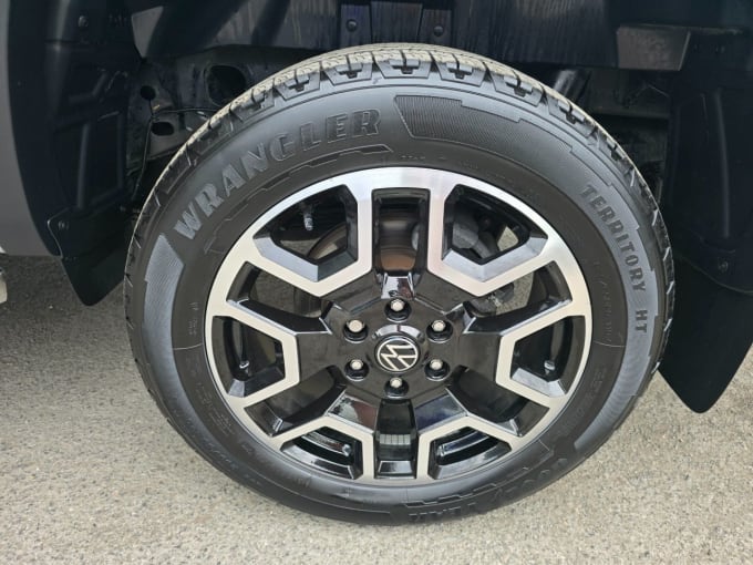 2025 Volkswagen Amarok