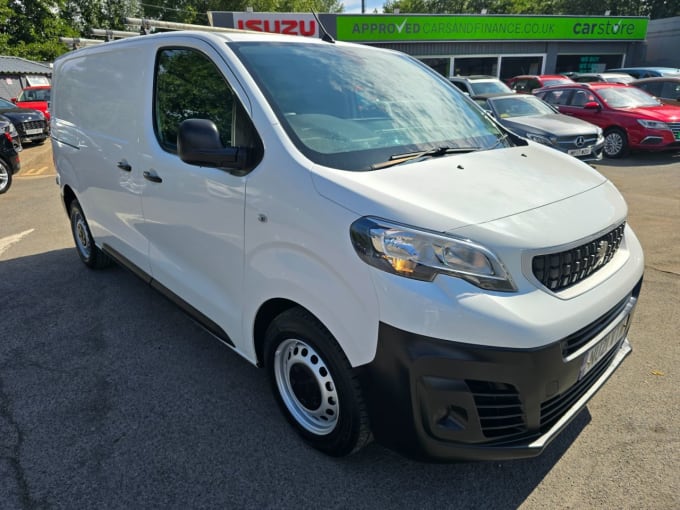 2025 Peugeot Expert