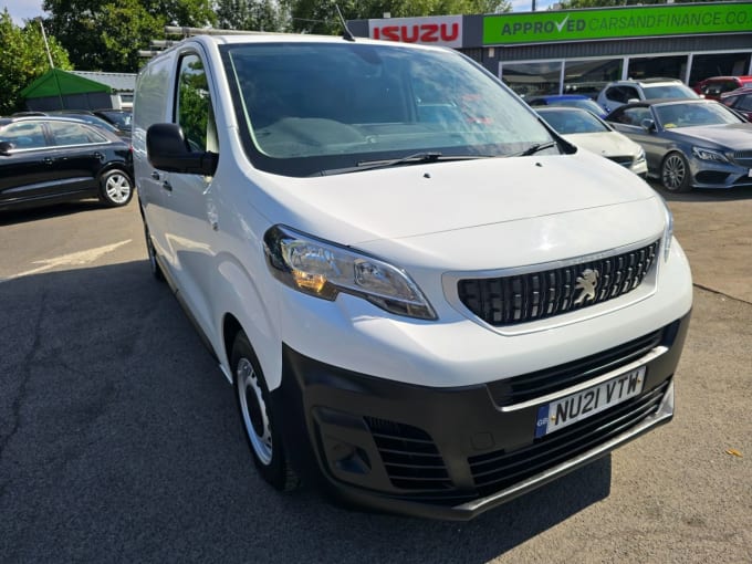 2025 Peugeot Expert
