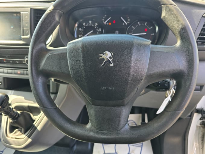2025 Peugeot Expert