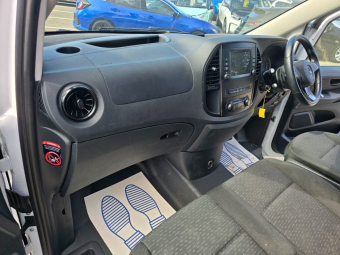 2025 Mercedes-benz Vito