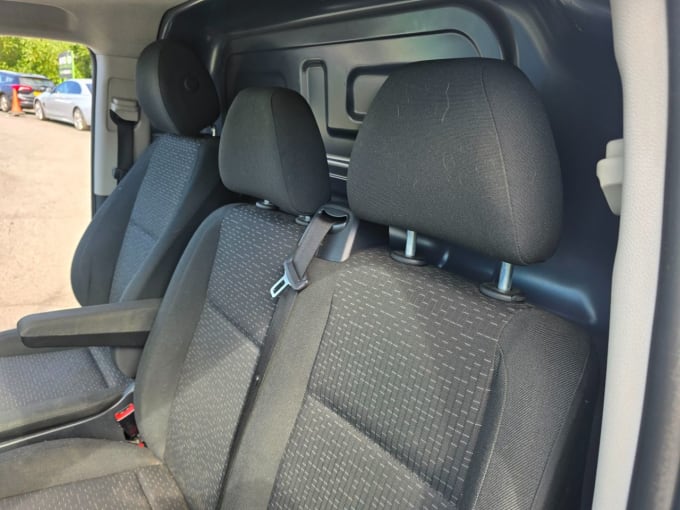 2025 Mercedes-benz Vito