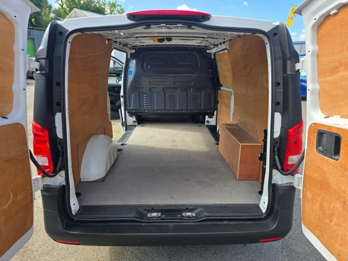 2025 Mercedes-benz Vito