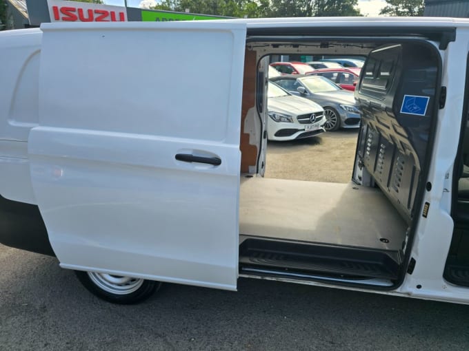 2025 Mercedes-benz Vito