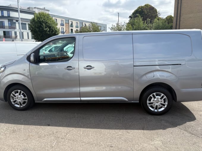 2025 Vauxhall Vivaro