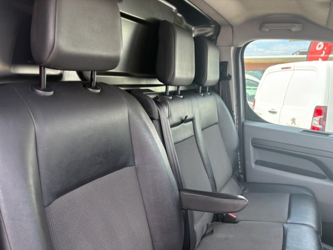 2025 Vauxhall Vivaro
