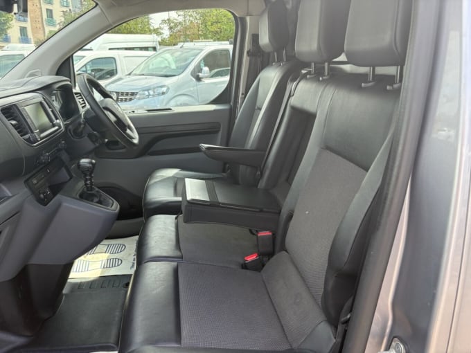 2025 Vauxhall Vivaro