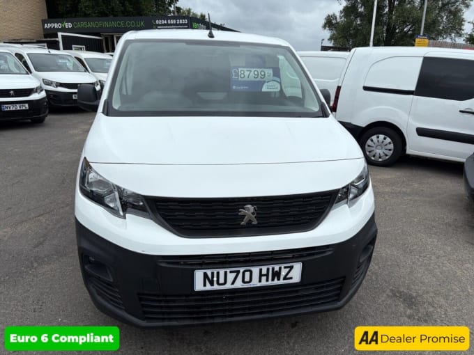 2025 Peugeot Partner