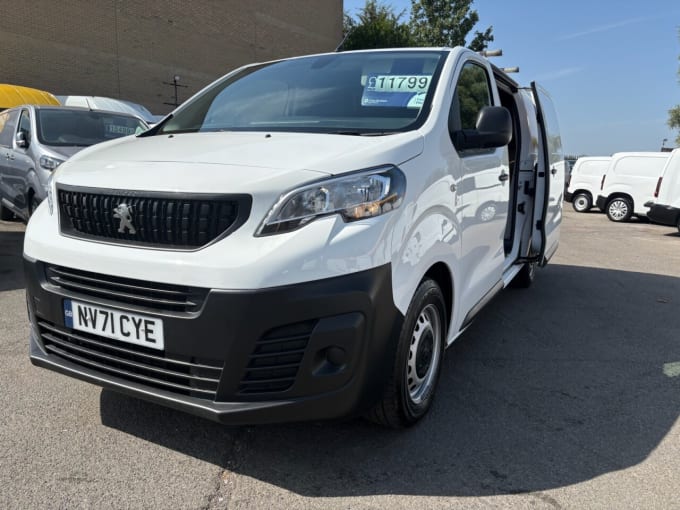 2025 Peugeot Expert