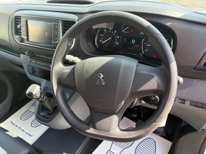 2025 Peugeot Expert