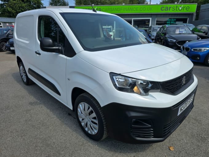 2025 Peugeot Partner