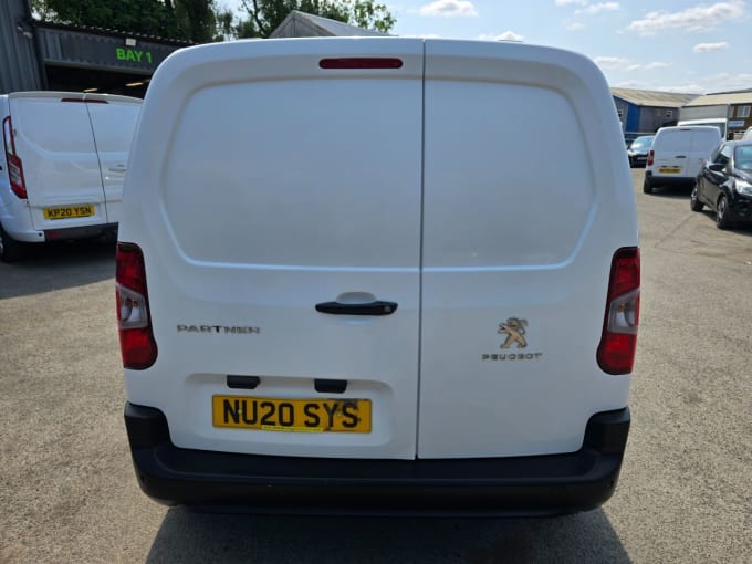 2025 Peugeot Partner