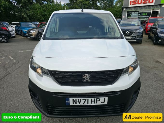 2025 Peugeot Partner
