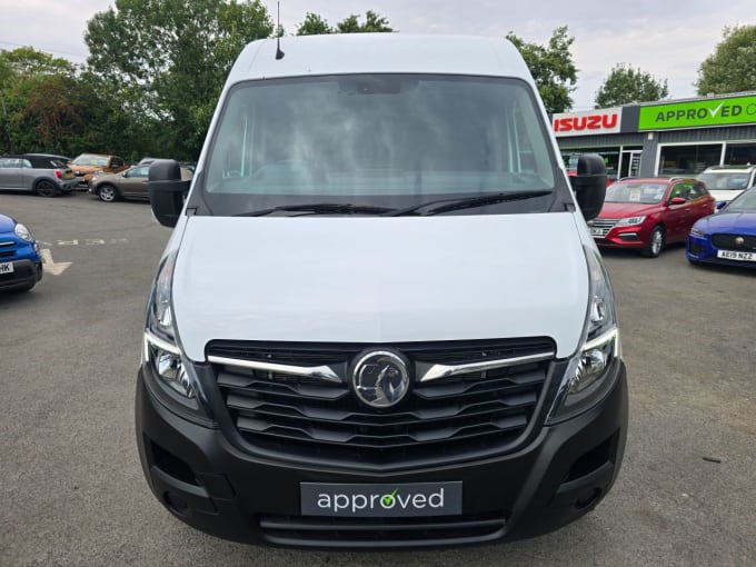 2025 Vauxhall Movano