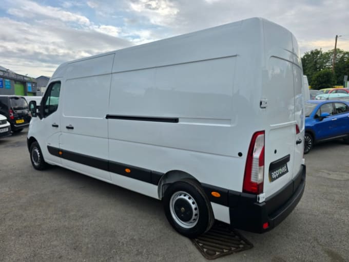 2025 Vauxhall Movano