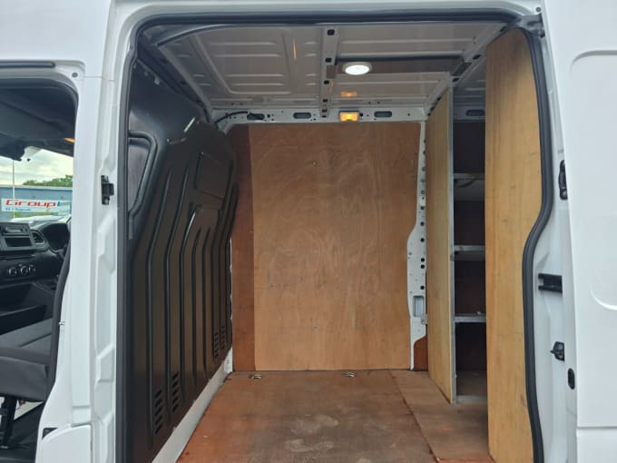 2025 Vauxhall Movano
