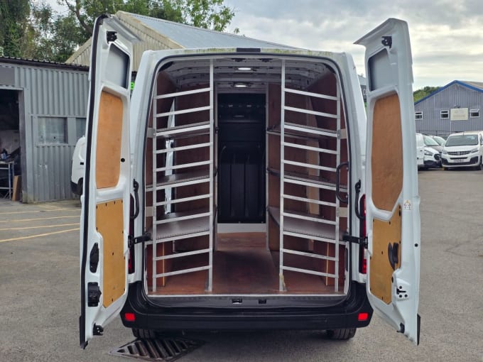 2025 Vauxhall Movano