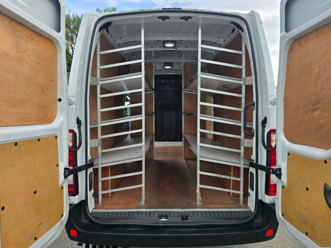 2025 Vauxhall Movano