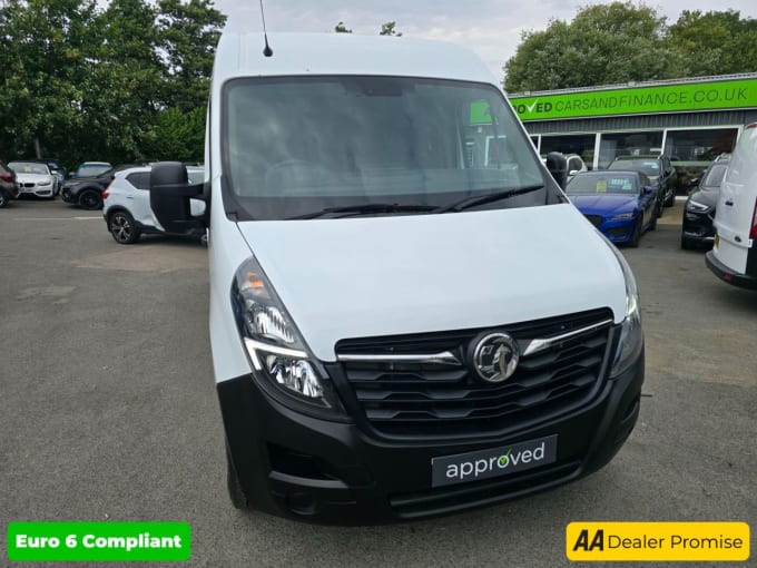 2025 Vauxhall Movano