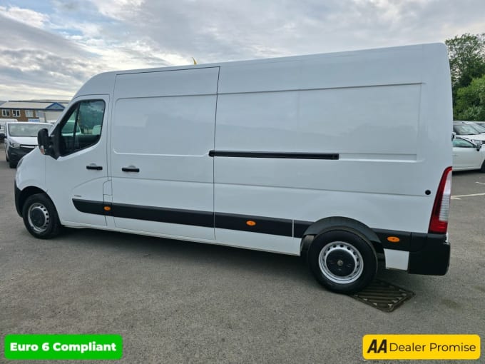2025 Vauxhall Movano