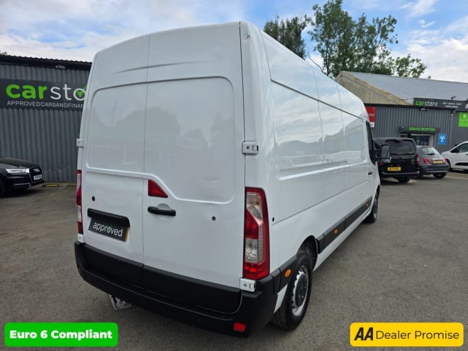 2025 Vauxhall Movano