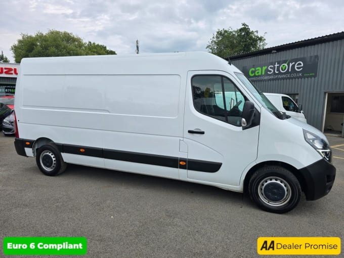 2025 Vauxhall Movano