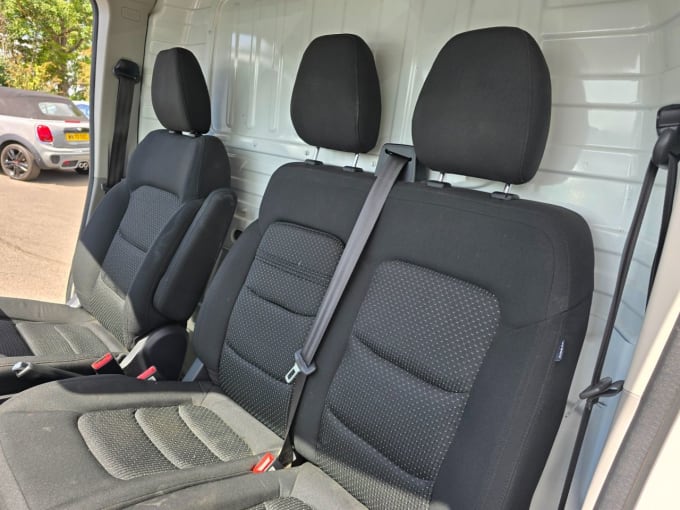 2025 Maxus Deliver 9