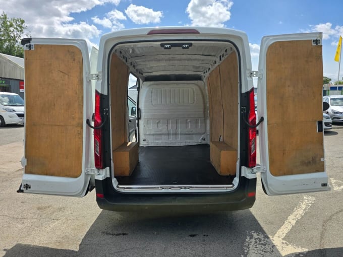 2025 Maxus Deliver 9