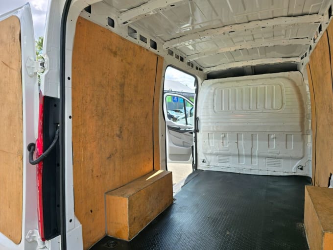 2025 Maxus Deliver 9