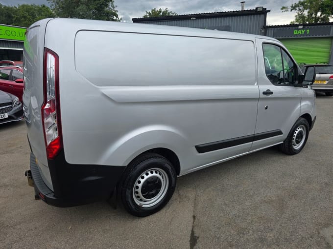 2025 Ford Transit Custom