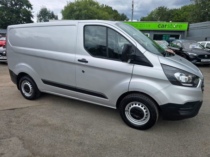 2025 Ford Transit Custom