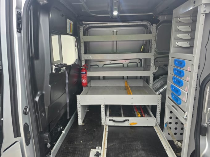 2025 Ford Transit Custom