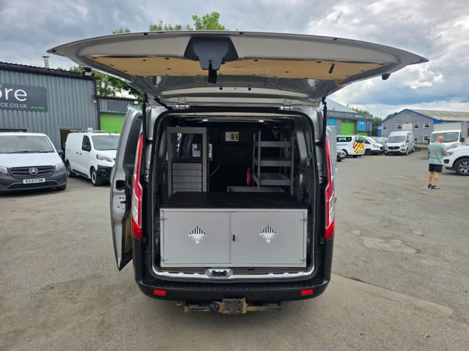 2025 Ford Transit Custom