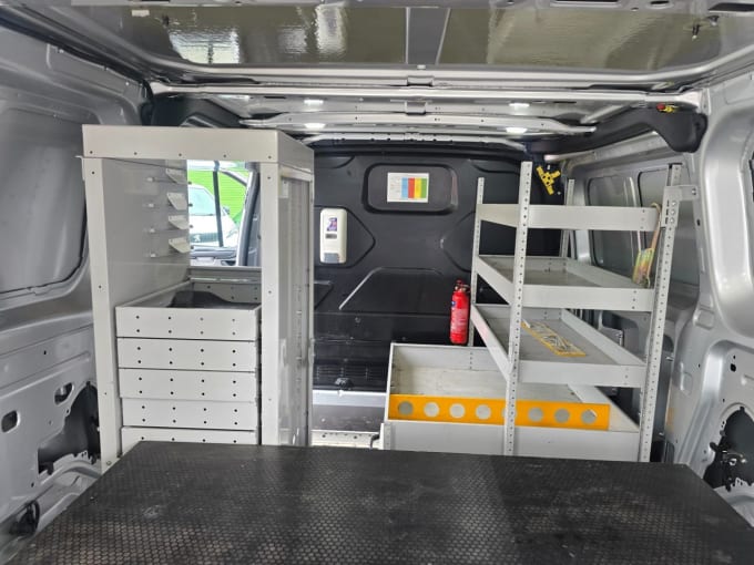 2025 Ford Transit Custom