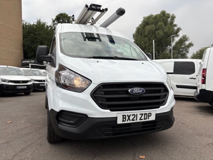 2025 Ford Transit Custom