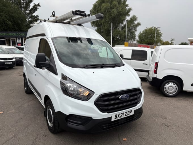 2025 Ford Transit Custom