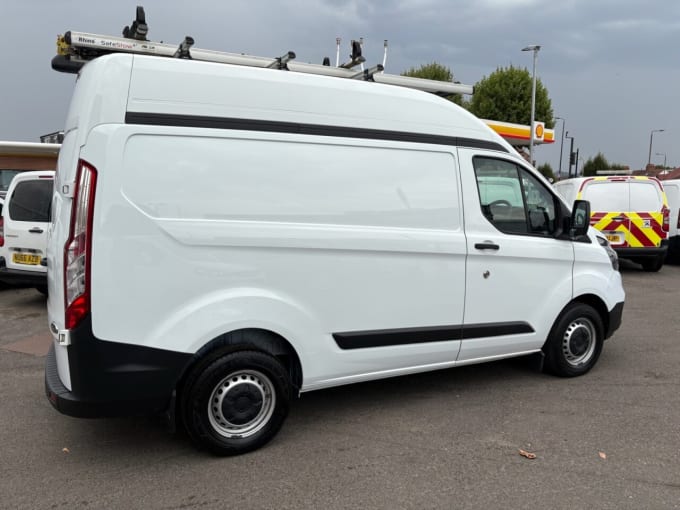 2025 Ford Transit Custom