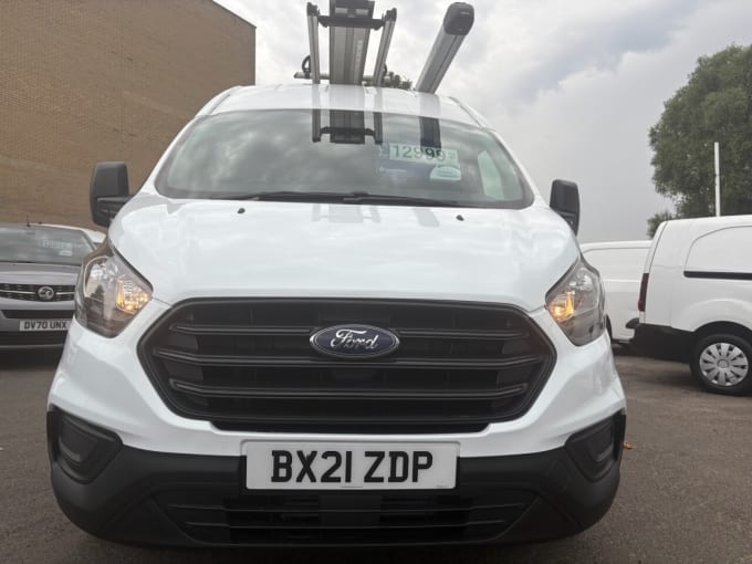 2025 Ford Transit Custom