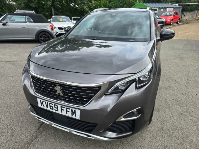 2025 Peugeot 3008