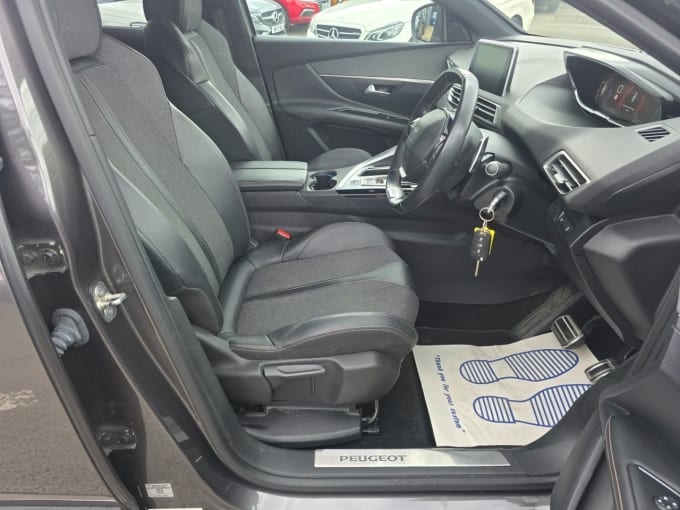 2025 Peugeot 3008