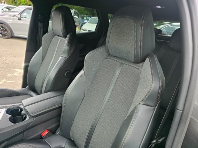 2025 Peugeot 3008
