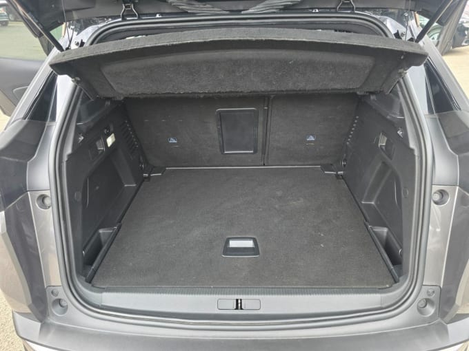 2025 Peugeot 3008