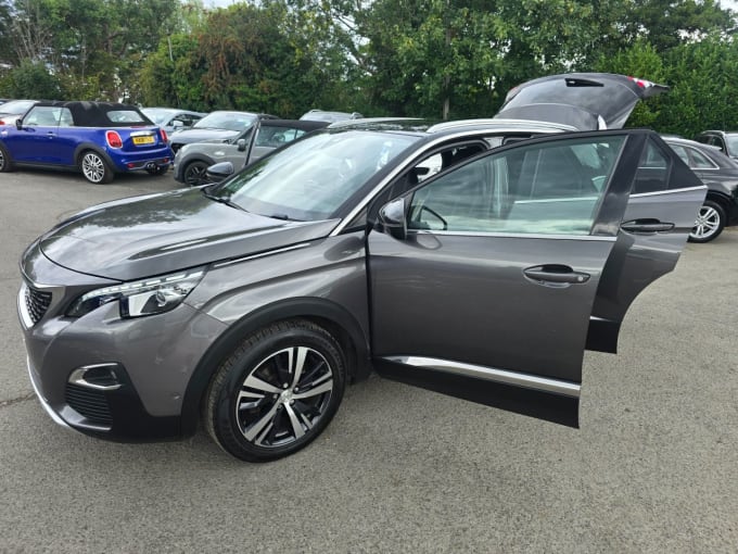 2025 Peugeot 3008