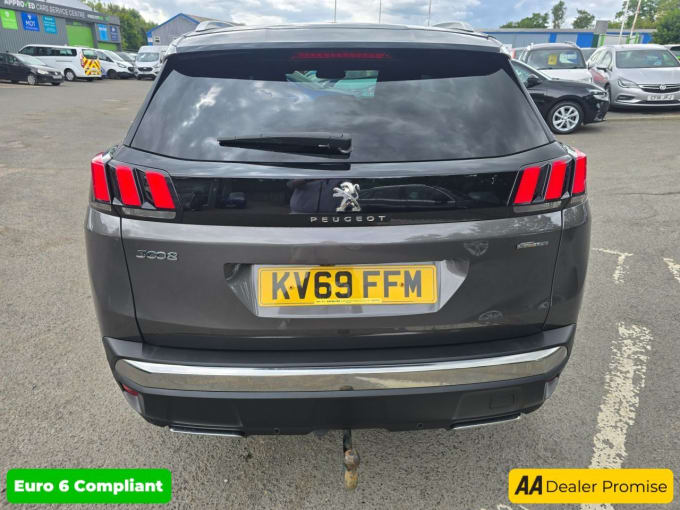 2025 Peugeot 3008