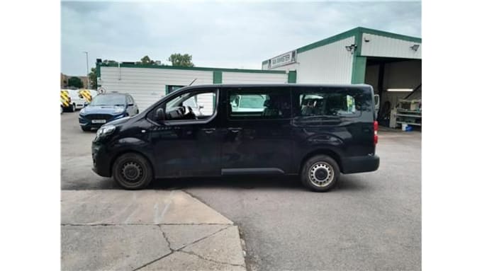 2025 Vauxhall Vivaro Life